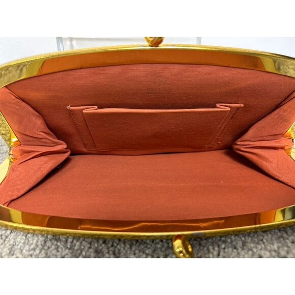 Vintage Hand Painted Woven Style Kiss Clasp Clutch Bag in Gold - Picture 6 of 9